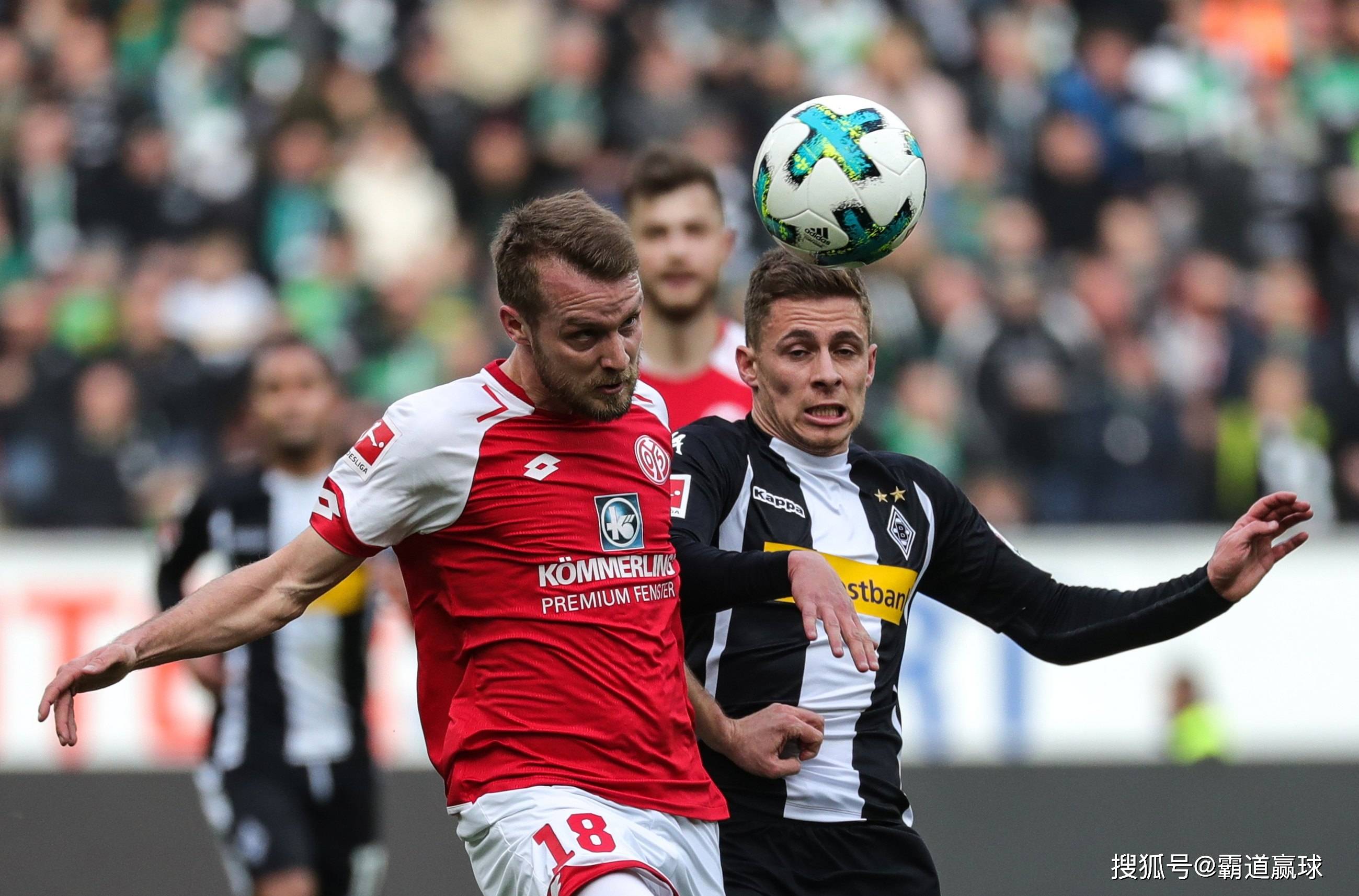 门兴格拉德巴赫训练开放日，今夜防线松动引欢呼，NBA常规赛在即，赛季目标并未改变的简单介绍