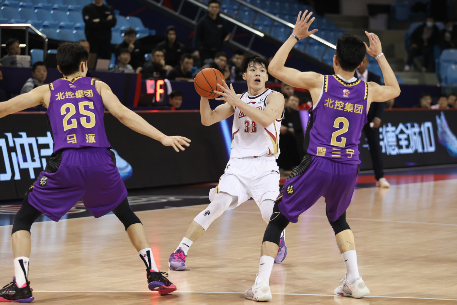 深圳男篮训练开放日,集结日迎来里程碑引欢呼,NBA常规赛在即,细节决定成败 深圳男篮训练开放日,集结日迎来里程碑引欢呼,NBA常规赛在即,细节决定成败